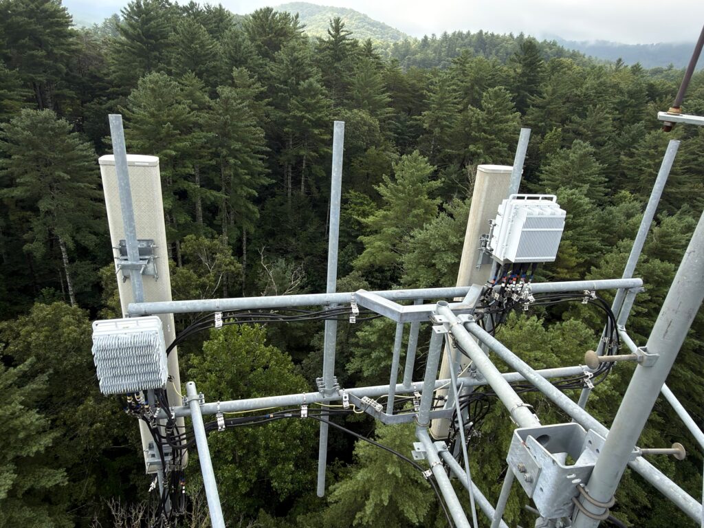 Old equipment mounted on the Verizon tower before the swap